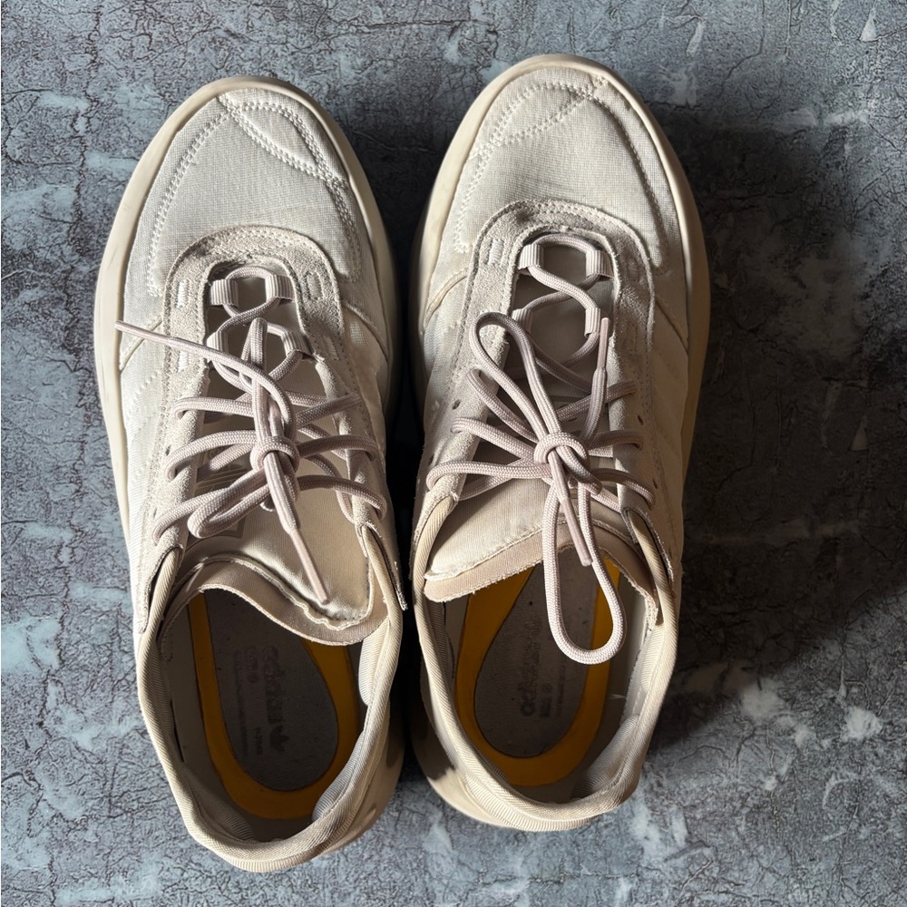 Adidas AdiFOM TRXN wonder beige sneakers - Picture 6 of 8